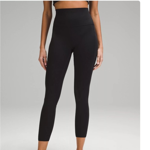 Lululemon Align 25” leggings size 2 black - Picture 2 of 4
